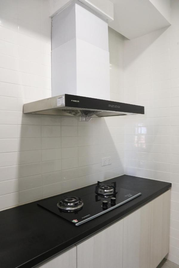 Roxy Sematan Villa & Townhouse Екстериор снимка