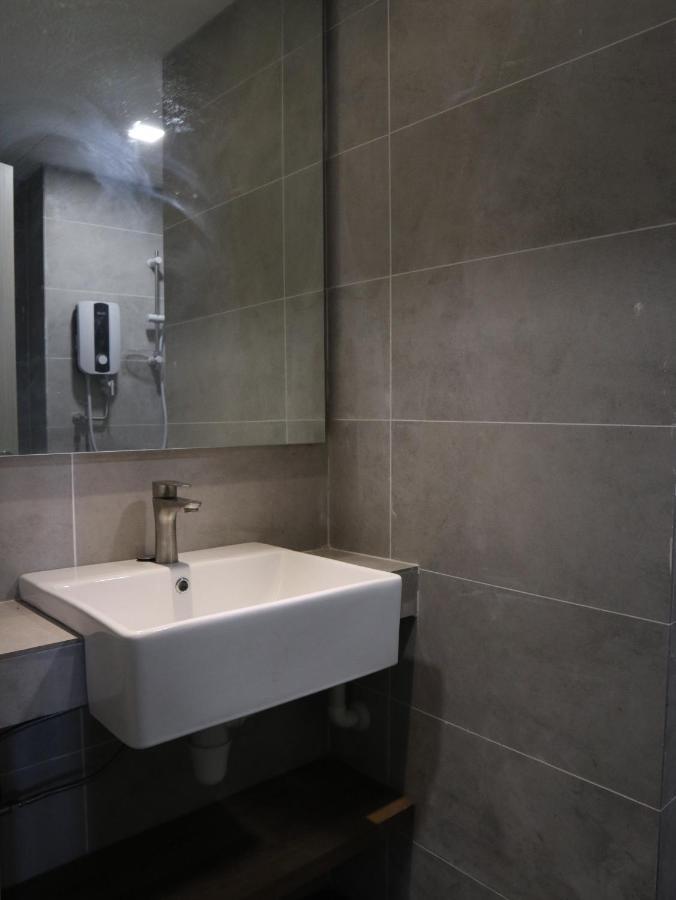 Roxy Sematan Villa & Townhouse Екстериор снимка