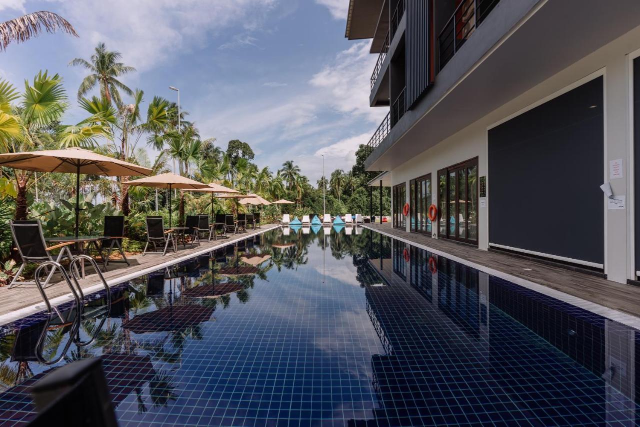 Roxy Sematan Villa & Townhouse Екстериор снимка