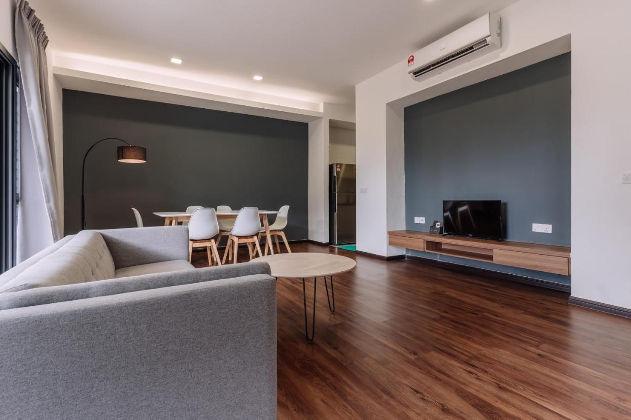 Roxy Sematan Villa & Townhouse Екстериор снимка