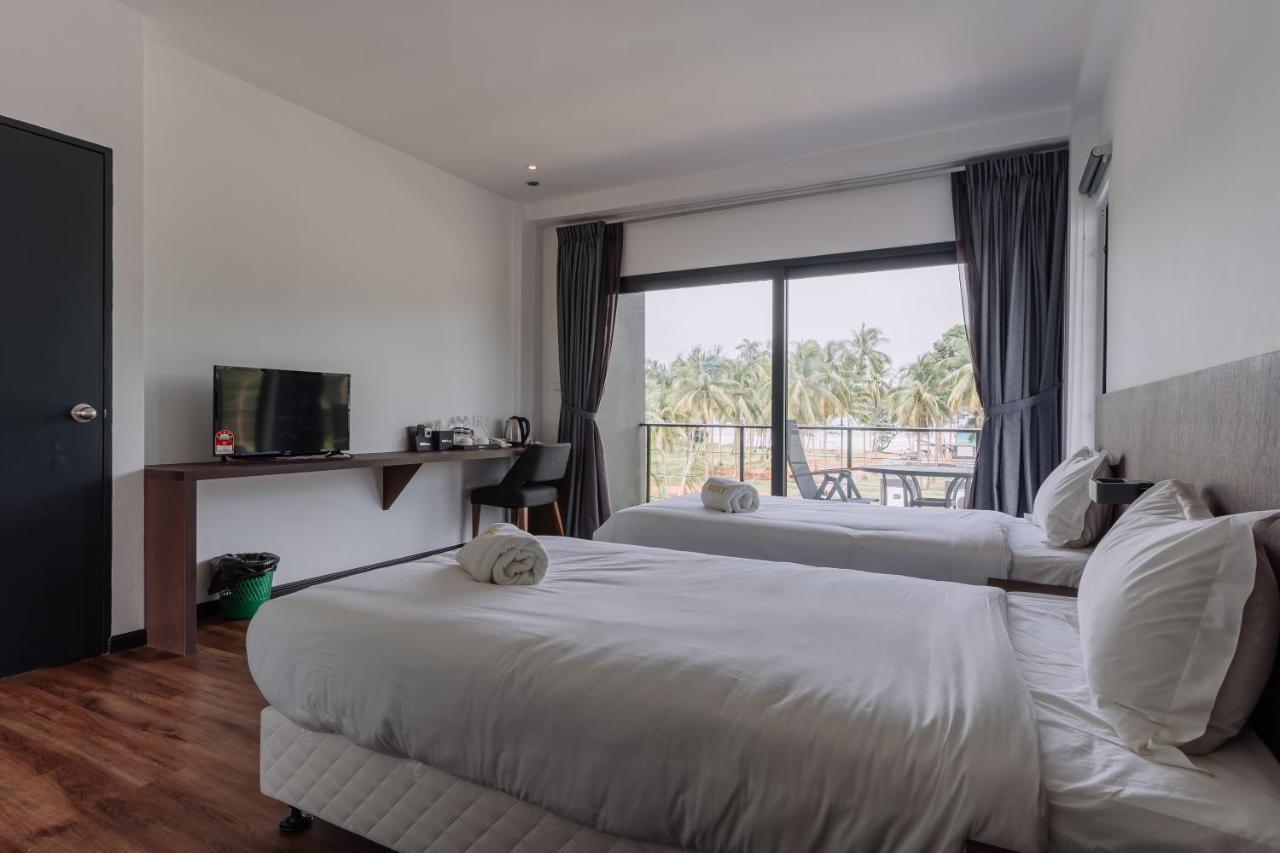 Roxy Sematan Villa & Townhouse Екстериор снимка